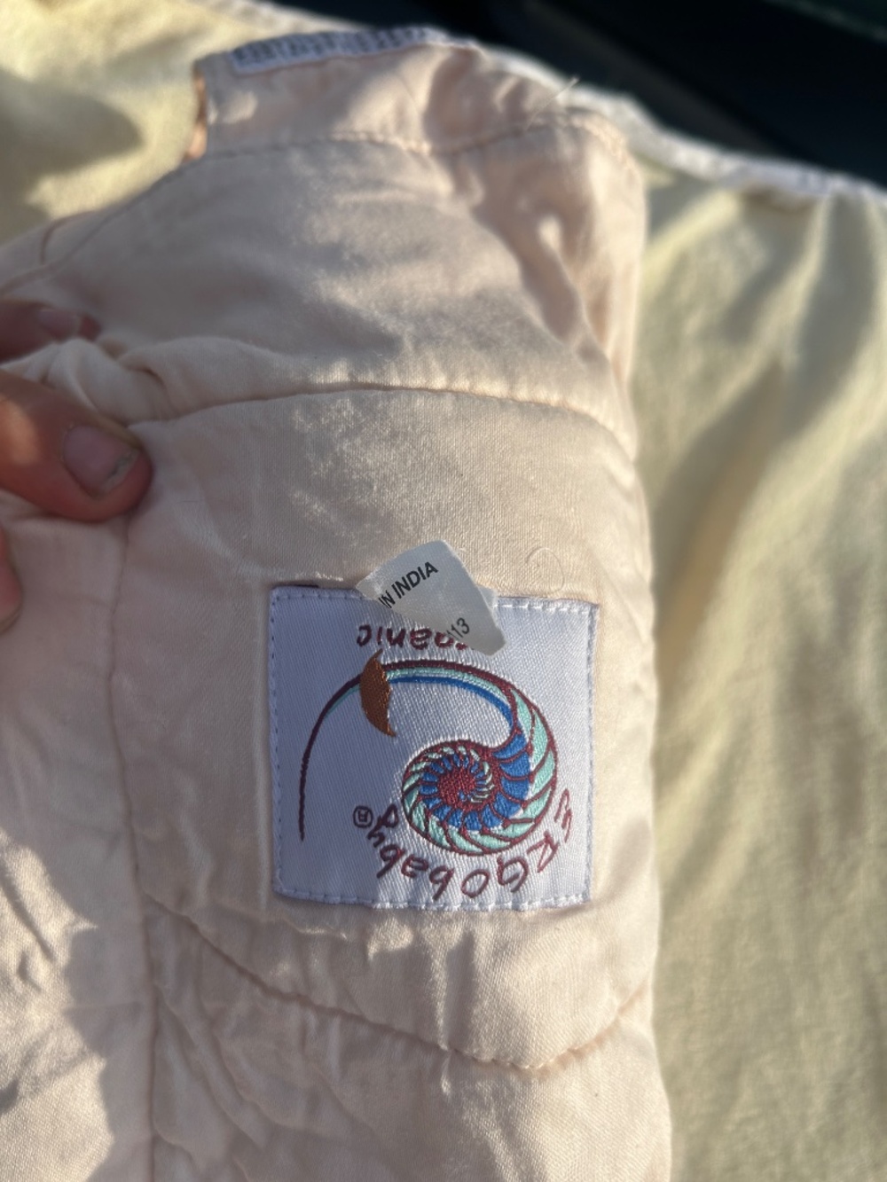 Ergobaby Infant Insert - Picture 2 of 4